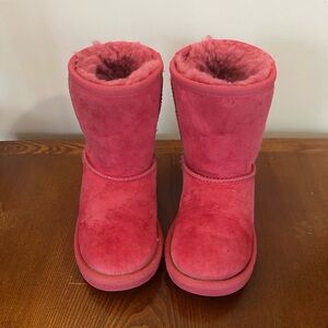 Hot Pink Girl’s Uggs
